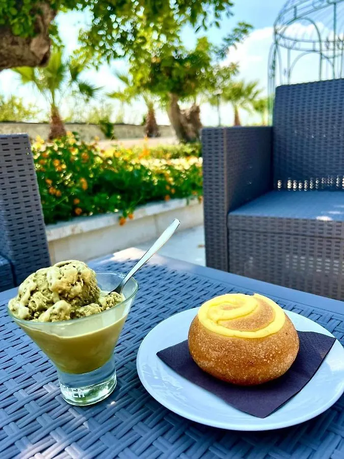 Borgo Vita Novella Марцамеми Отель