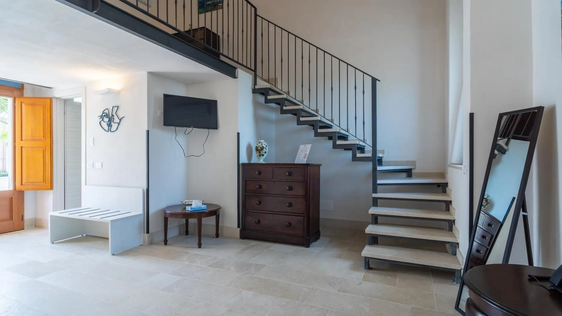 Borgo Vita Novella Марцамеми 0*,