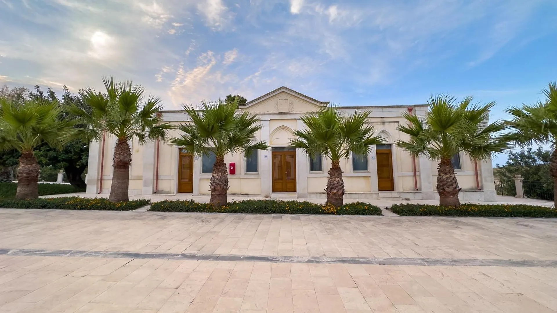 Borgo Vita Novella Марцамеми Отель